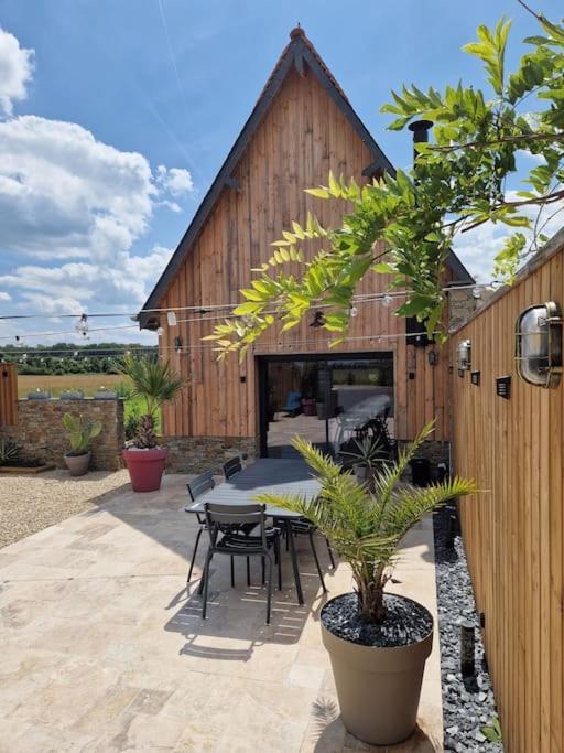 Chalet Industriel Avec Filet Et Spa Sorigny Ngoại thất bức ảnh